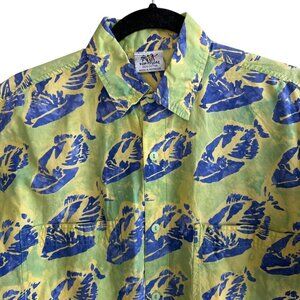 Rum Reggae Men's Cabana Aloha Shirt  Fish Motif Size Small